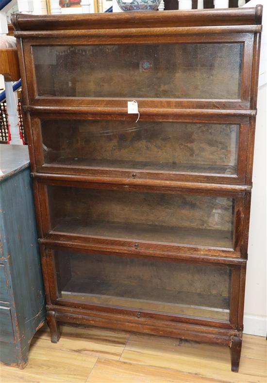 A four section oak Globe Wernicke bookcase W.87cm